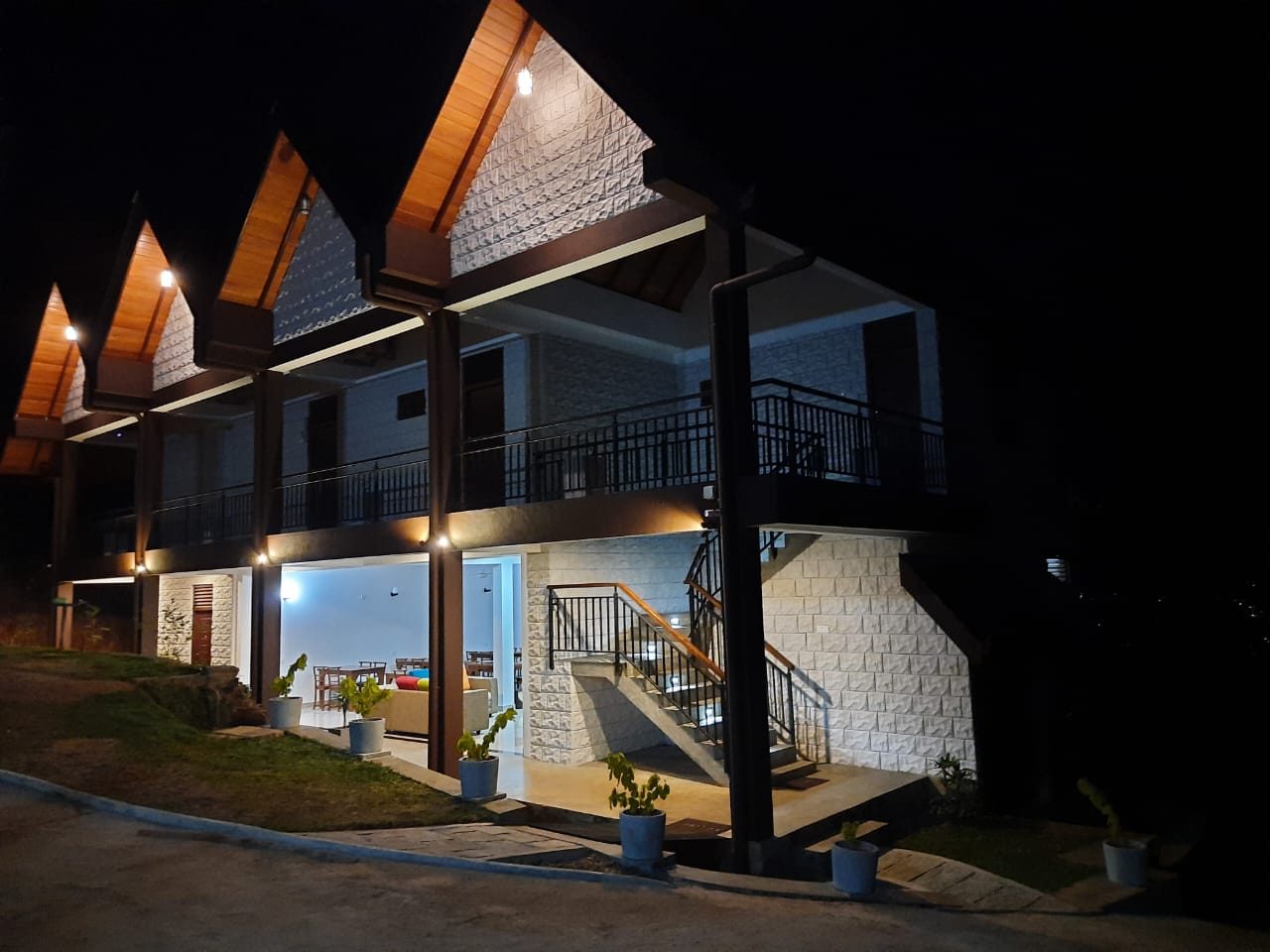 Terrace Cinnamon View exterior illuminated at night